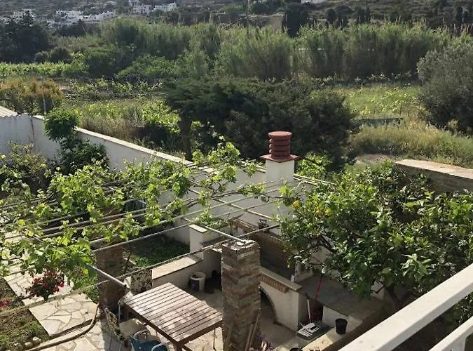 Apart Otel Koula Batsi